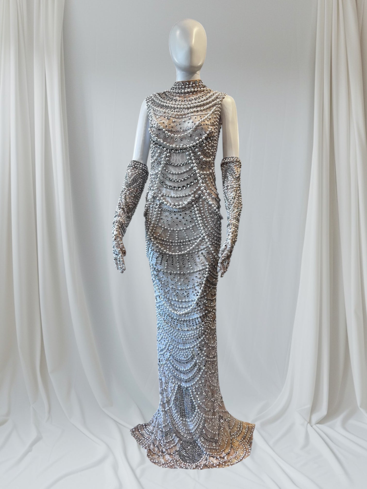 L’Opaline-The Opaline