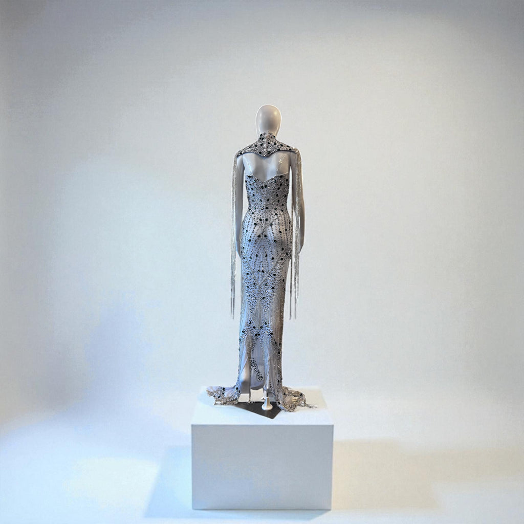 L’Émeraude Céleste-The Celestial Emerald