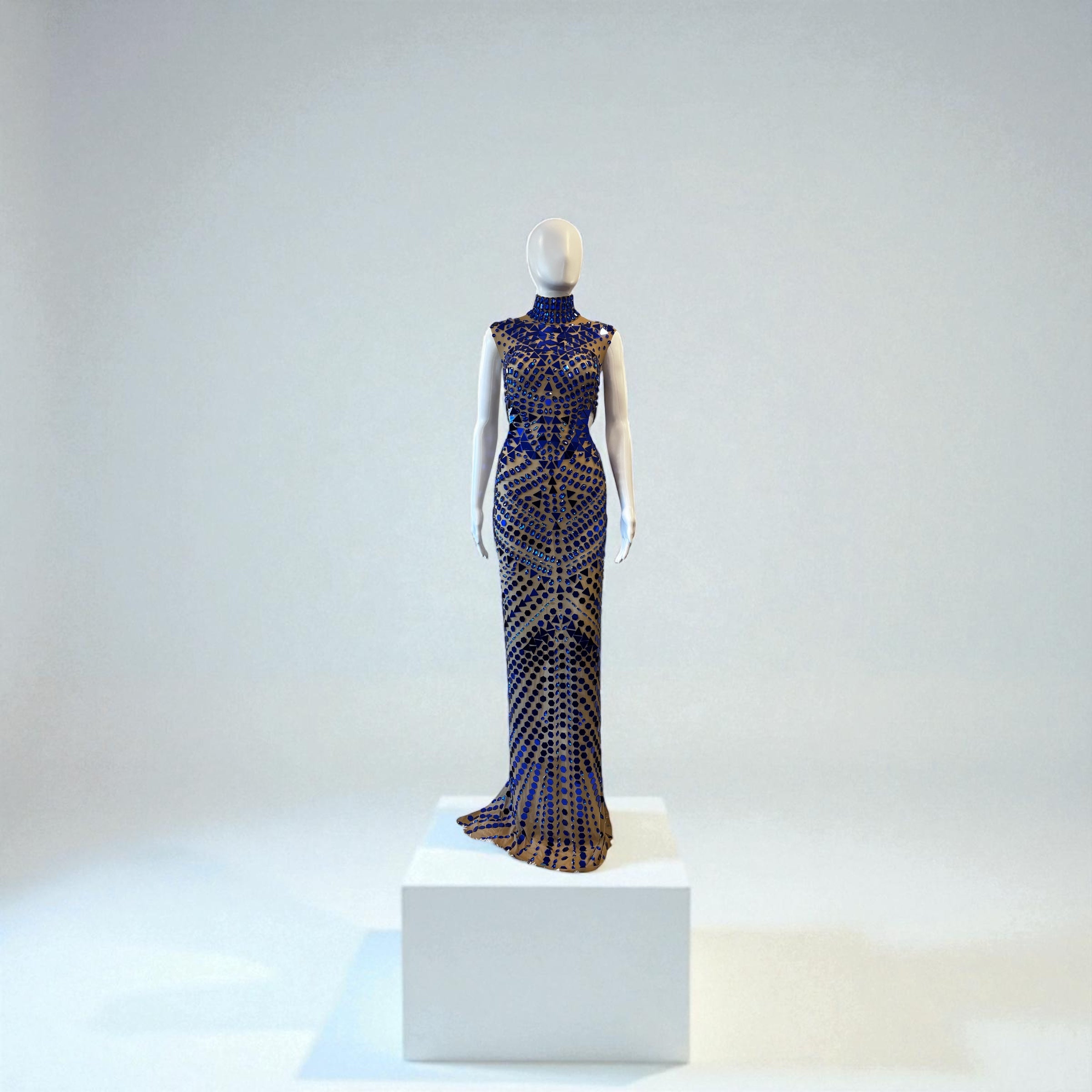 L’Illusion Saphir-The Sapphire Illusion